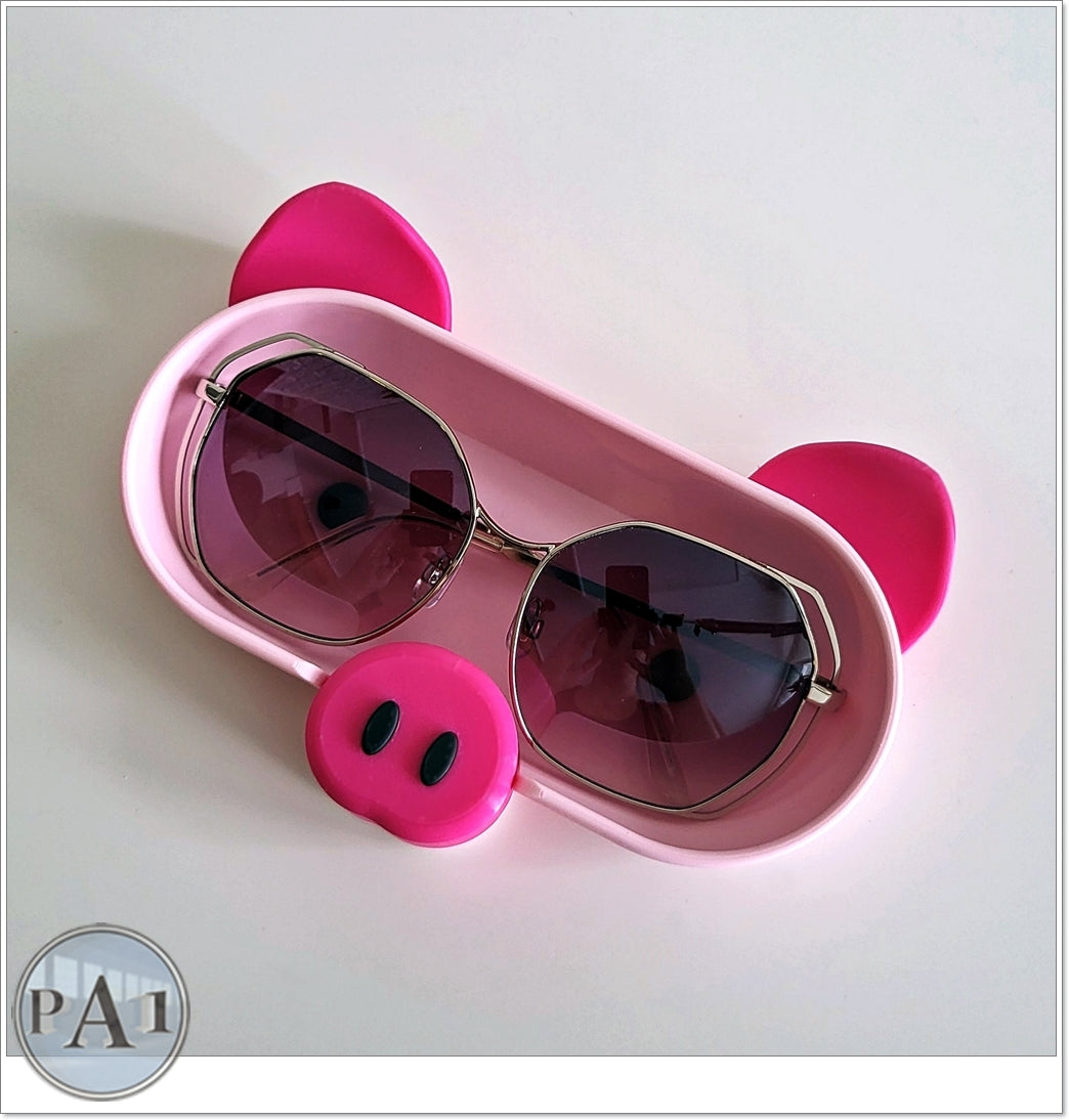 Pig Glasses Holder