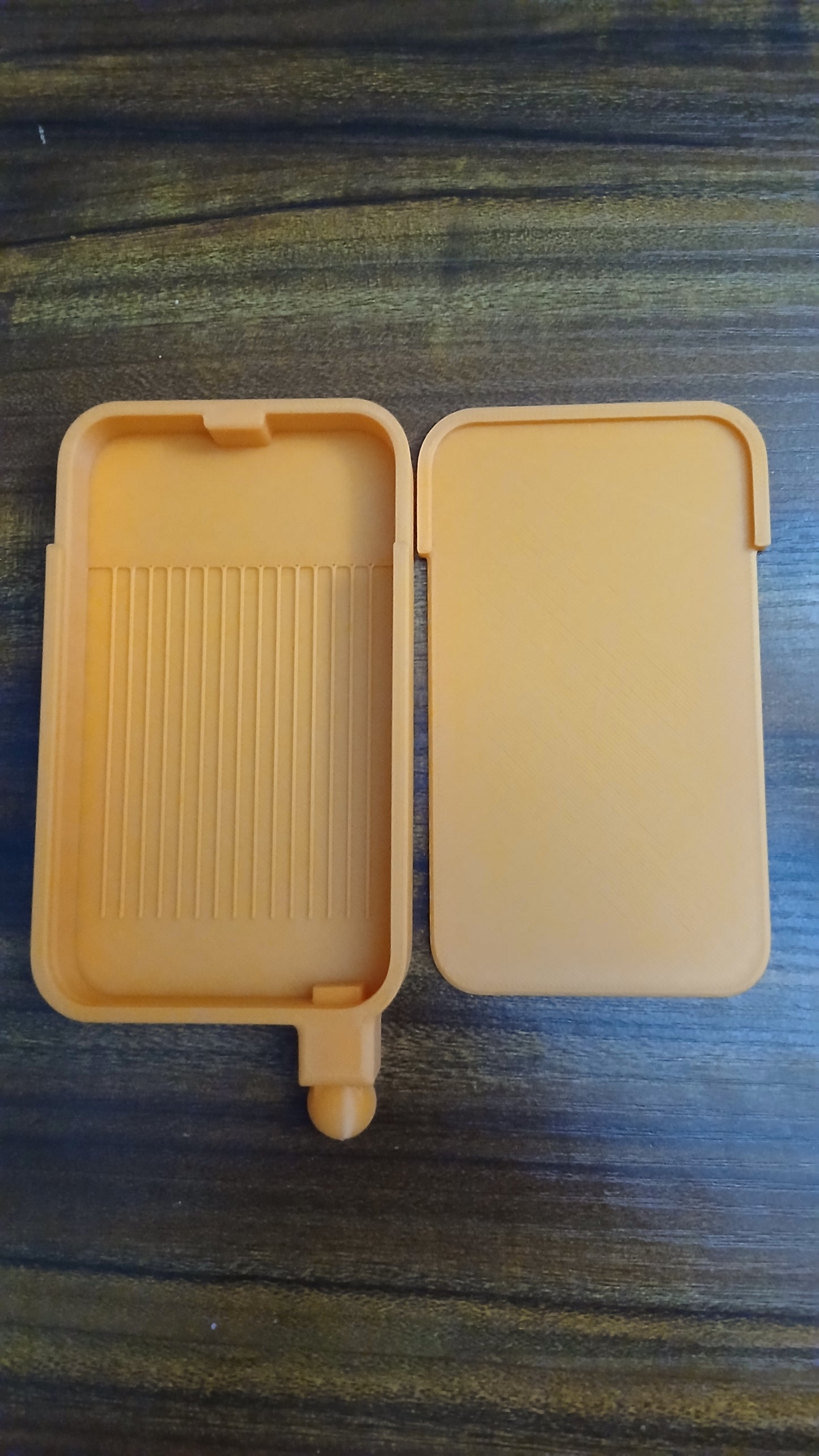 Diamond Dot Tray with Lid