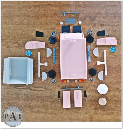 Food Truck Bird Feeder | Custom Colors