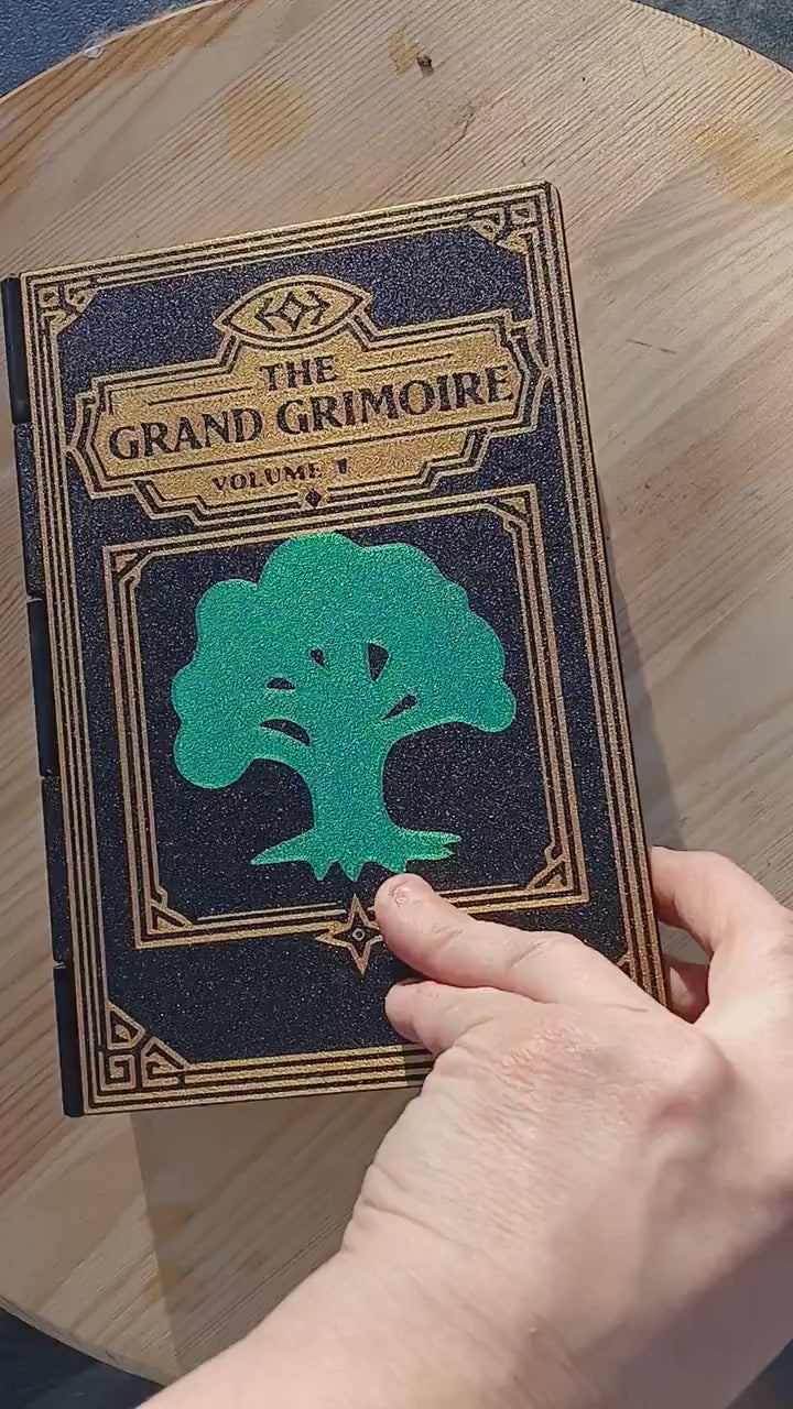Deck Box Book | Grand Grimoire Vol V Green | Magic The Gathering Commander