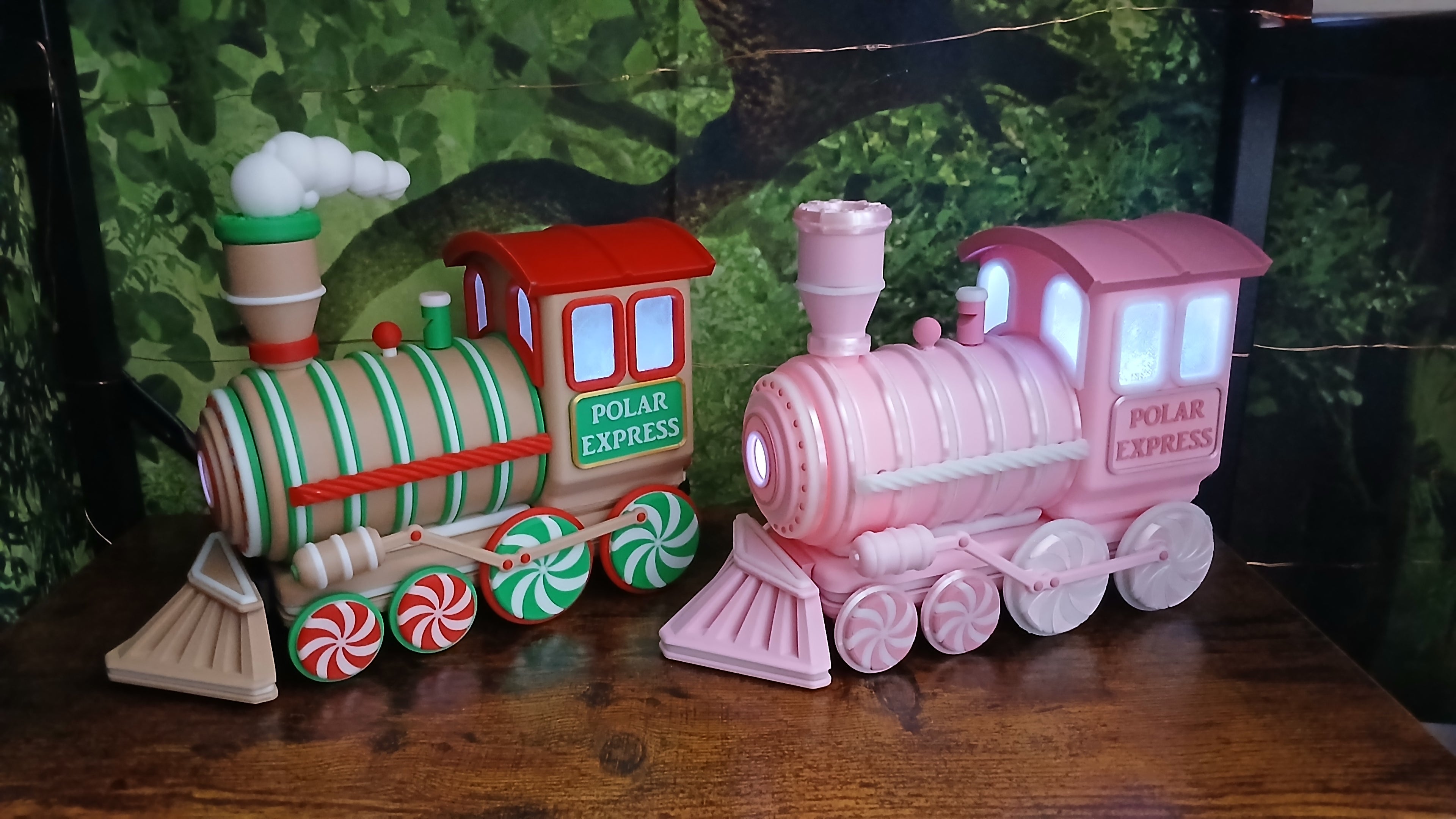 Gingerbread Train Light Up